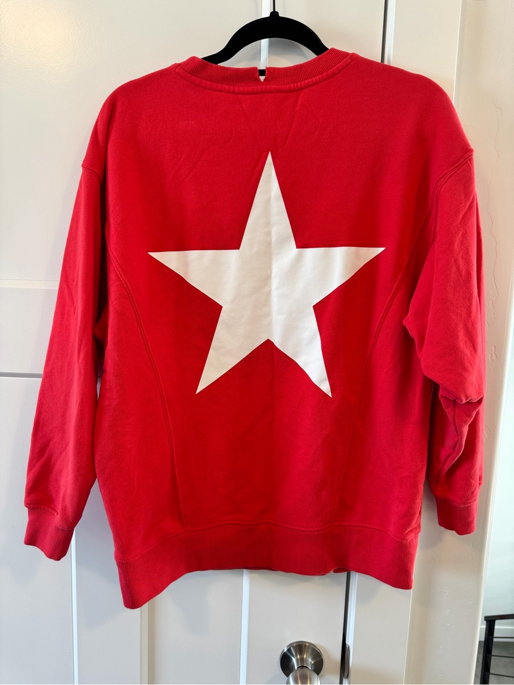 Red Star Graphic Crewneck Sweatshirt